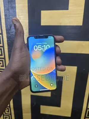 Apple iPhone X 64 GB Gold