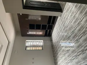 2bdrm Block of Flats in New Artisan, Enugu for rent