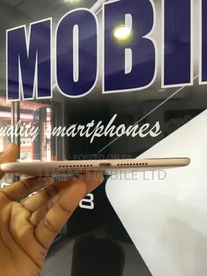 Apple iPad mini 4 128 GB