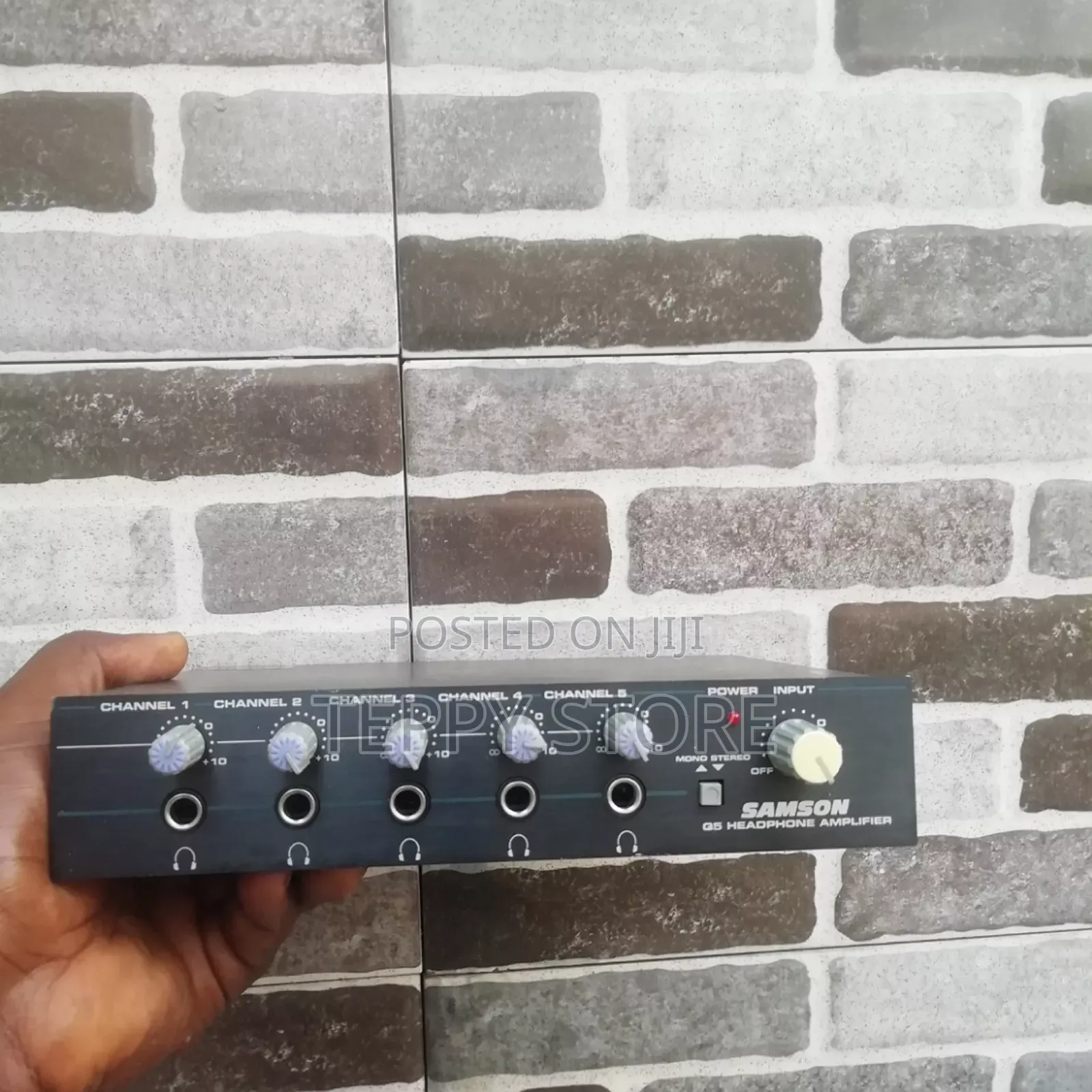 Headphone Amplifier