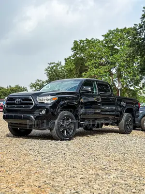 Toyota Tacoma 4dr Double Cab 2016 Black