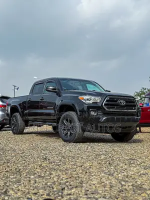 Toyota Tacoma 4dr Double Cab 2016 Black