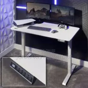 Studio Room Height Adjustable Desk