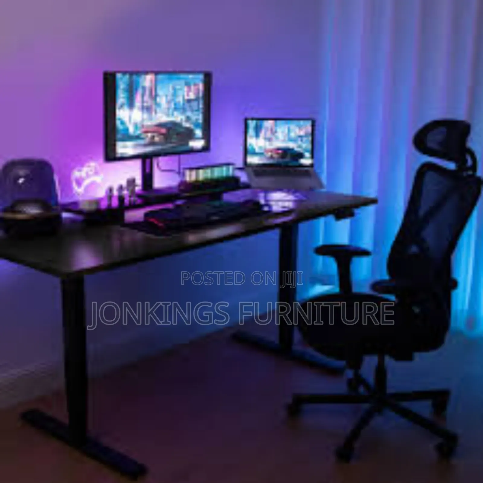 Studio Room Height Adjustable Desk