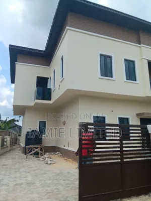 3bdrm Duplex in Opete, Warri for rent