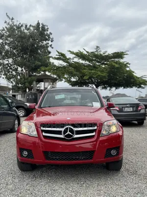 Mercedes-Benz GLK-Class 2012 Red