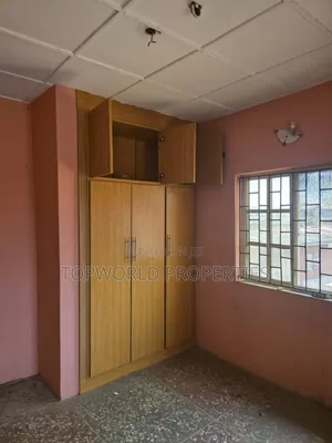 3bdrm Block of Flats in College Road Ogba for sale