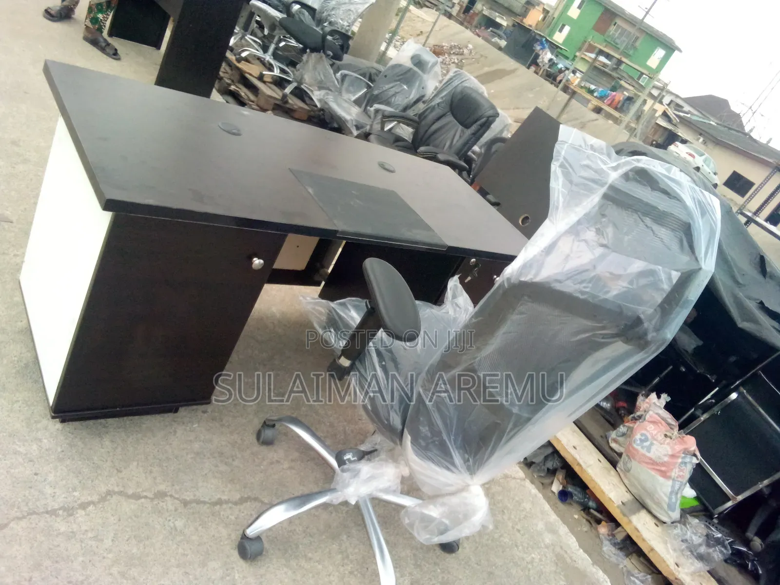 Office Executive and Chair