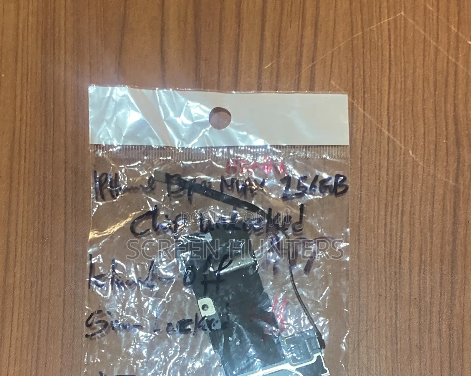 iPhone 13 Chip Unlocked Panel