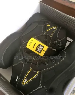 Basalt Safety Jogger Boot