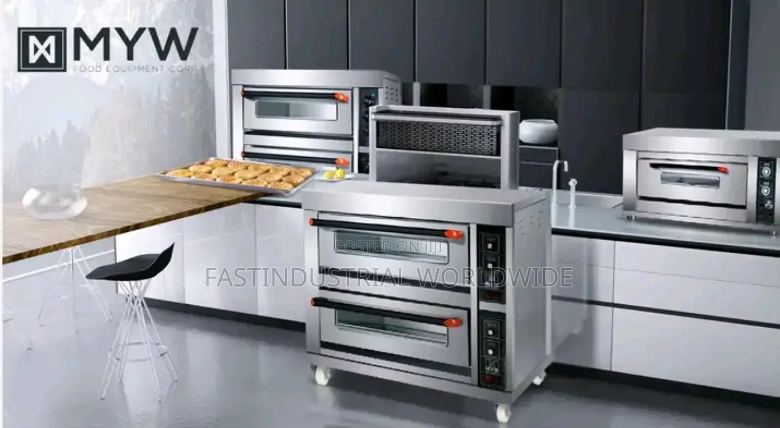 4 Tray's Oven