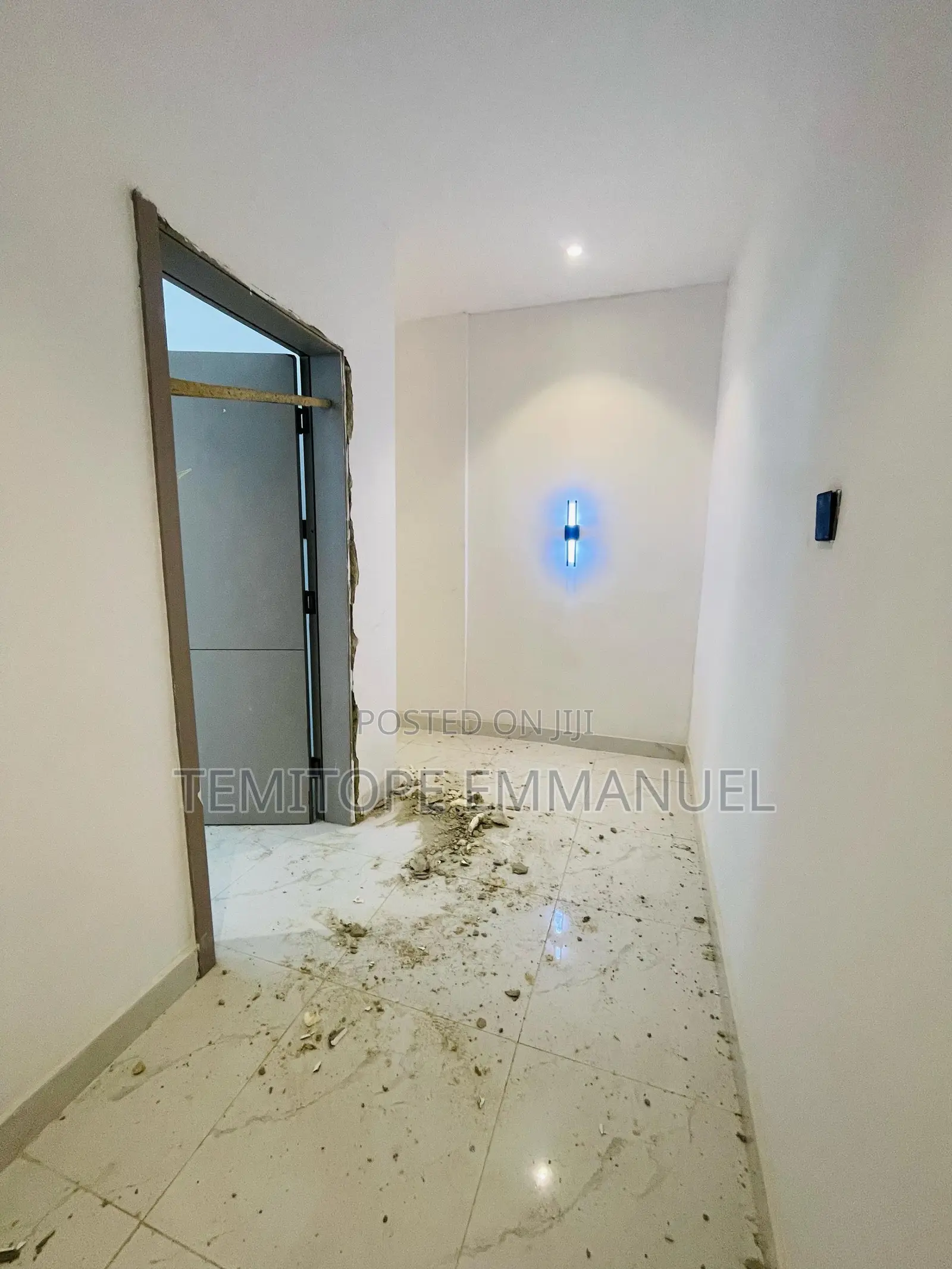 Furnished 2bdrm Block of Flats in Lekki for sale