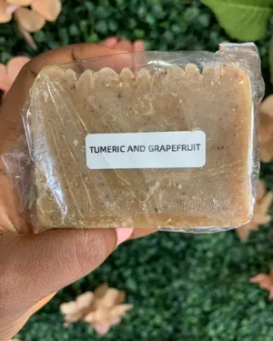 Tumeric Grapefruit Bar