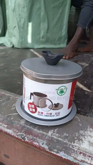 1.4 Litres Oil Can
