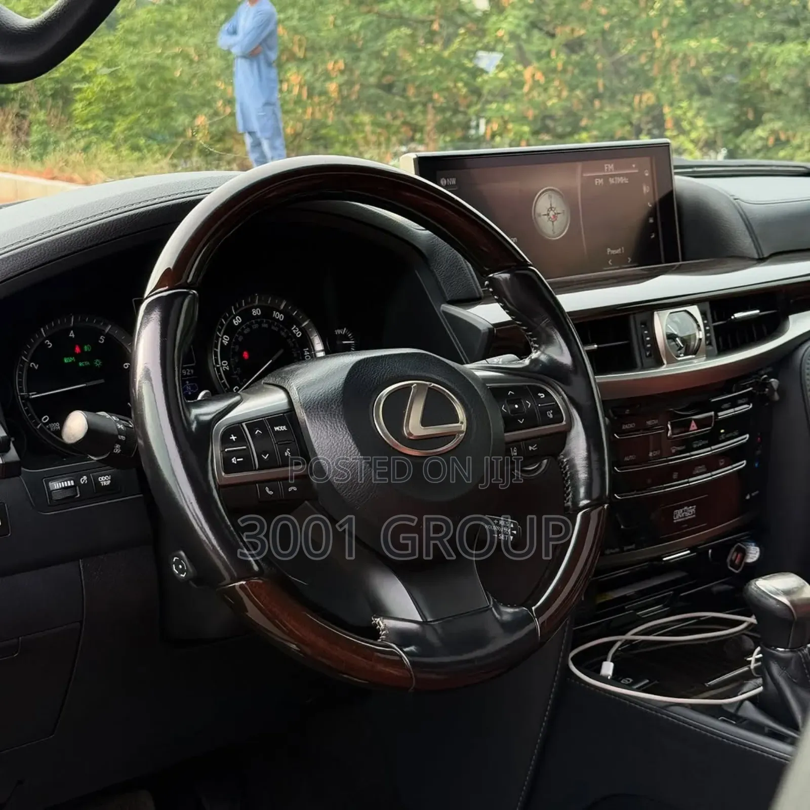 Lexus LX 2021 Silver