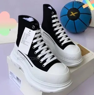New Inn Alexander McQueen Original Quality