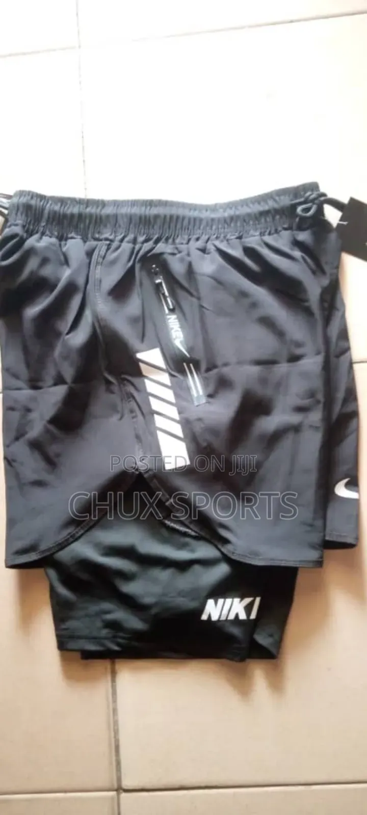 Short With Inner Tight