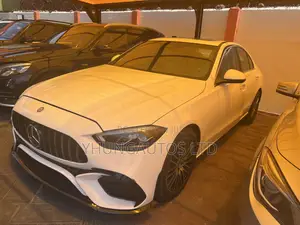 Mercedes-Benz C300 2023 White