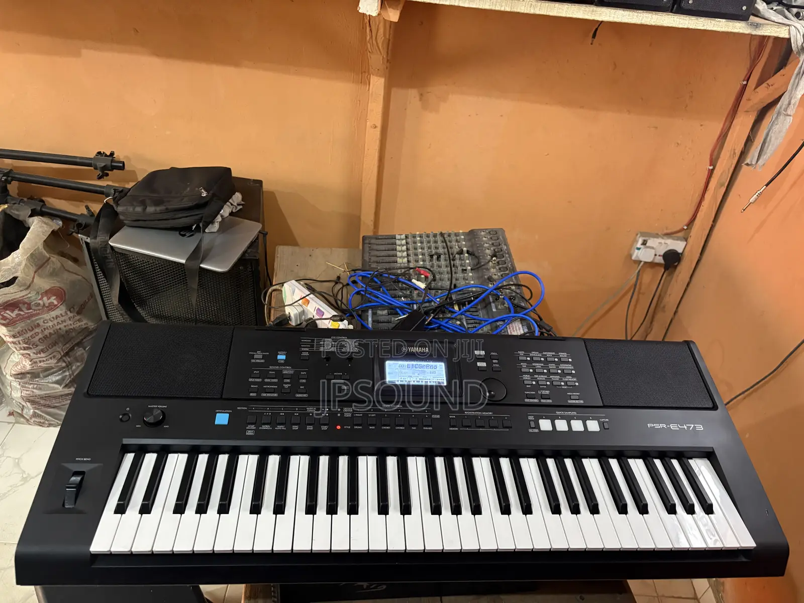 Brand New Yamaha PSR E 473