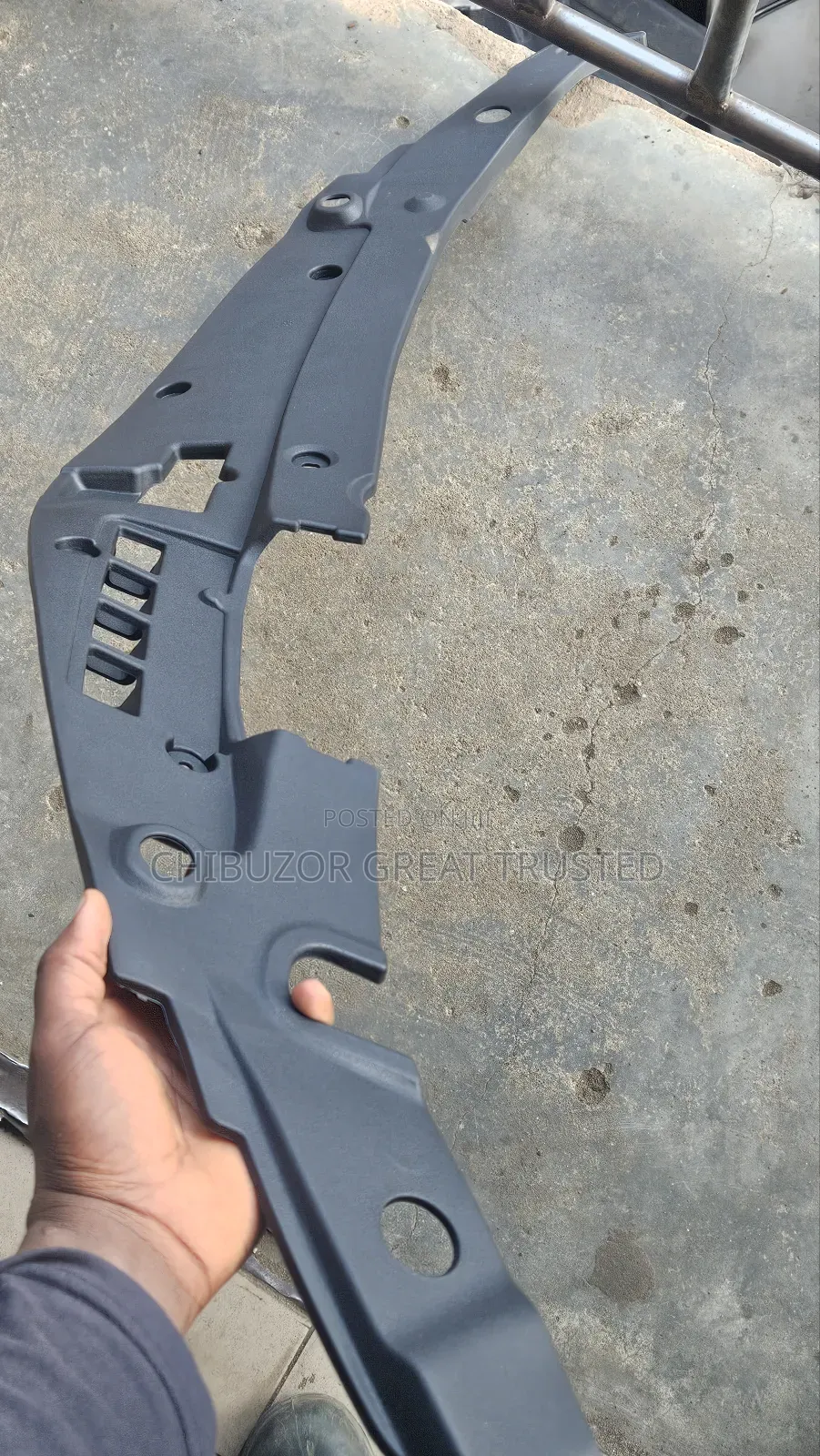 Radiator Plastic Camry 2012/2014