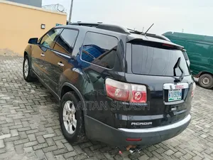 GMC Acadia SL AWD 2010 Black