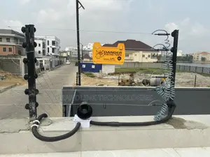Electric Fence Installer