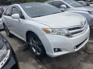 Toyota Venza V6 AWD 2012 White