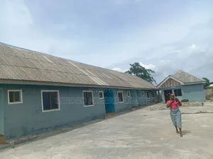 Furnished 10bdrm Block of Flats in Batife, Igbogbo for sale