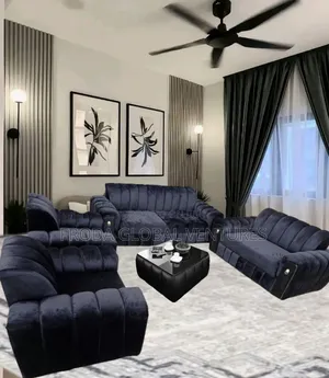 Quality Couches. Solid Set of 3,2,1,1 Sofa Chairs With Table