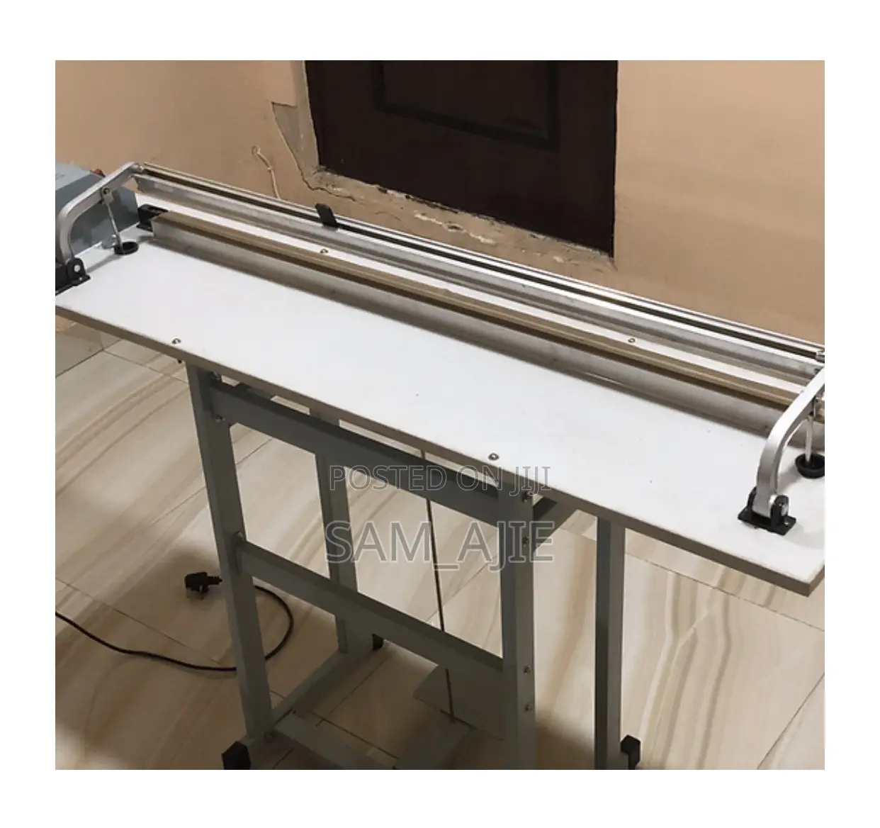 SFTD 1000 Foot Impulse Sealer With Cutter