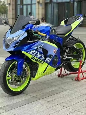 Photo - Suzuki GSX 2018 Blue