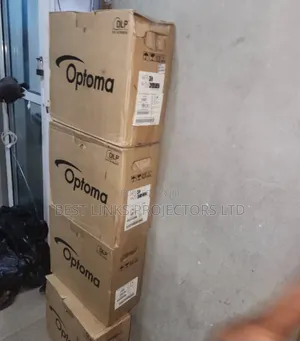 4000 Lumens DLP Projector, Daylight