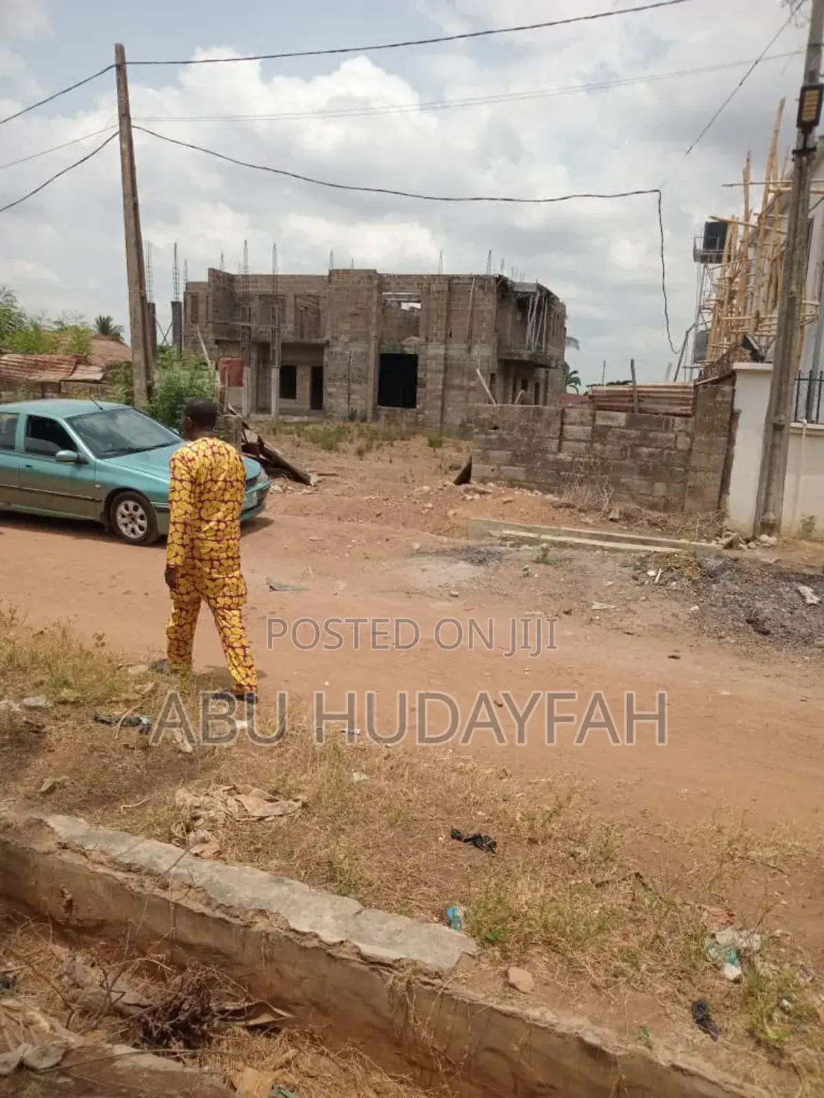 Uncompleted Five Bedroom Duplex Behind Shoprite G.R.A Fate