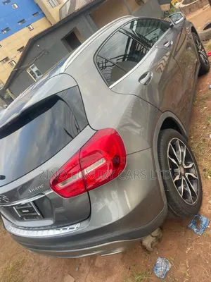 Mercedes-Benz GLA-Class 2016 Gray