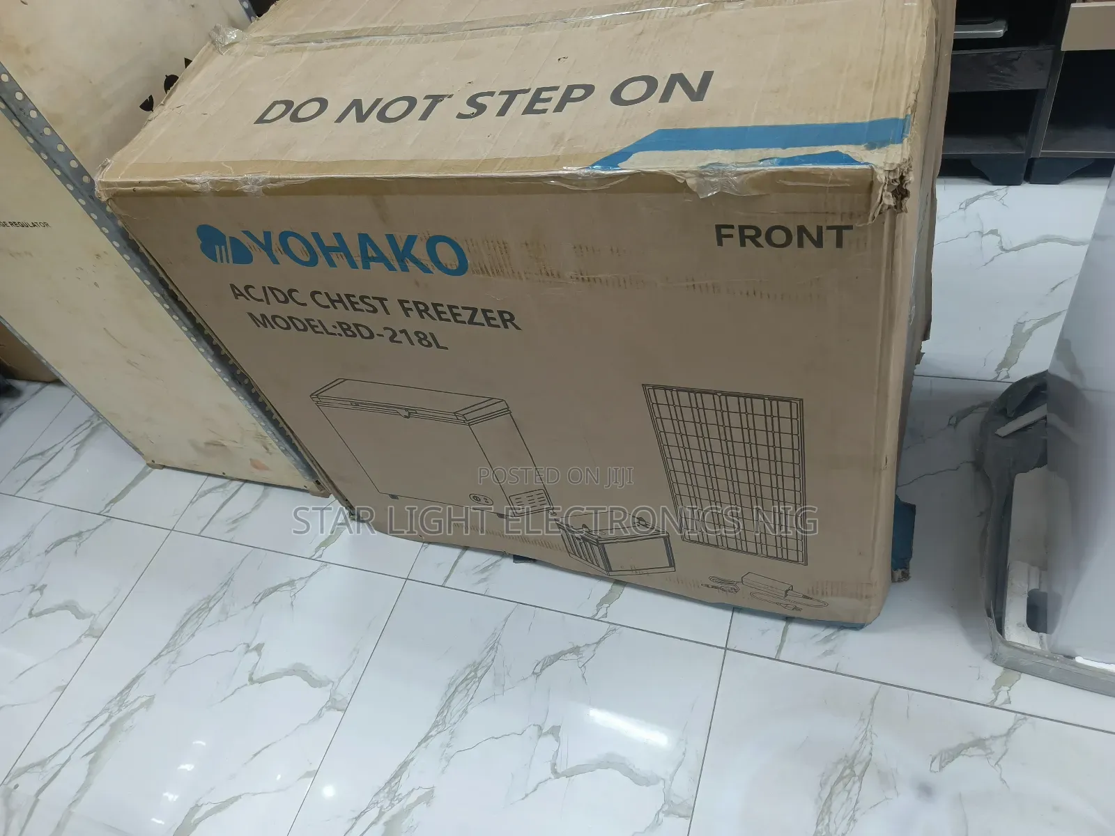 Solar Freezer 218 Liters Yohako