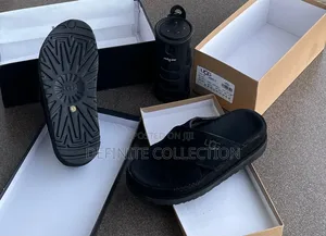 Ugg Luxury Slippers