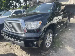 Toyota Tundra Double Cab 4x4 Limited 2012 Black