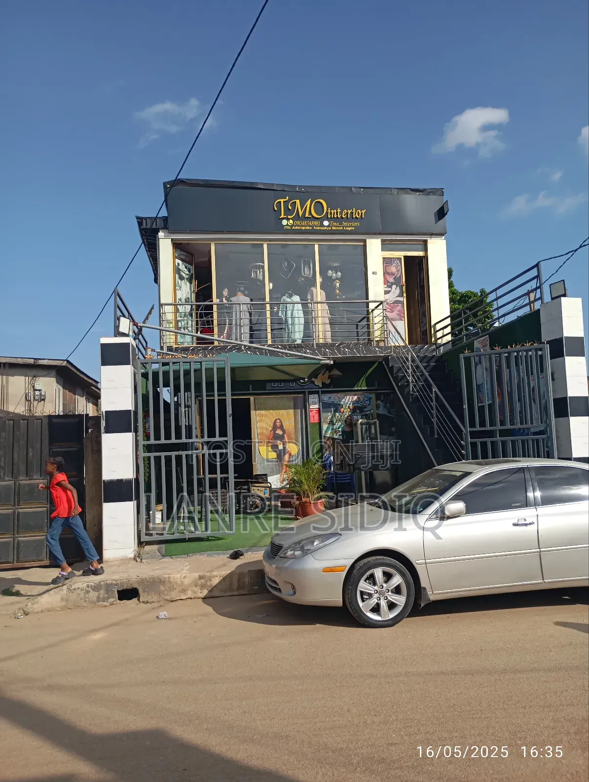 Furnished 5bdrm Block of Flats in Ahmadiyya Hospital, Abule Egba