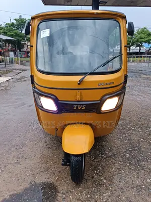 TVS Apache 180 RTR 2022 Yellow