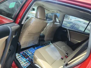 Toyota RAV4 Limited 4dr SUV (2.5L 4cyl 6A) 2015 Red