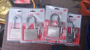 Original Quality 70mm Padlock With 6 Keys Lizam Product