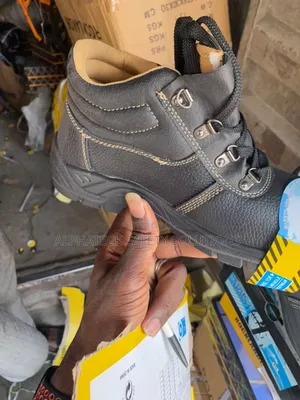 Armstrong Safety Boot Ast1