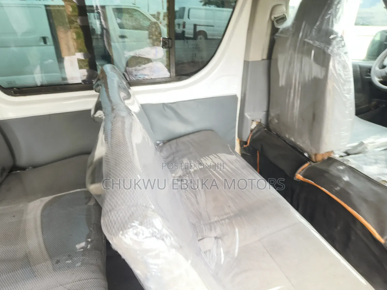 Toyota HiAce 2012 White
