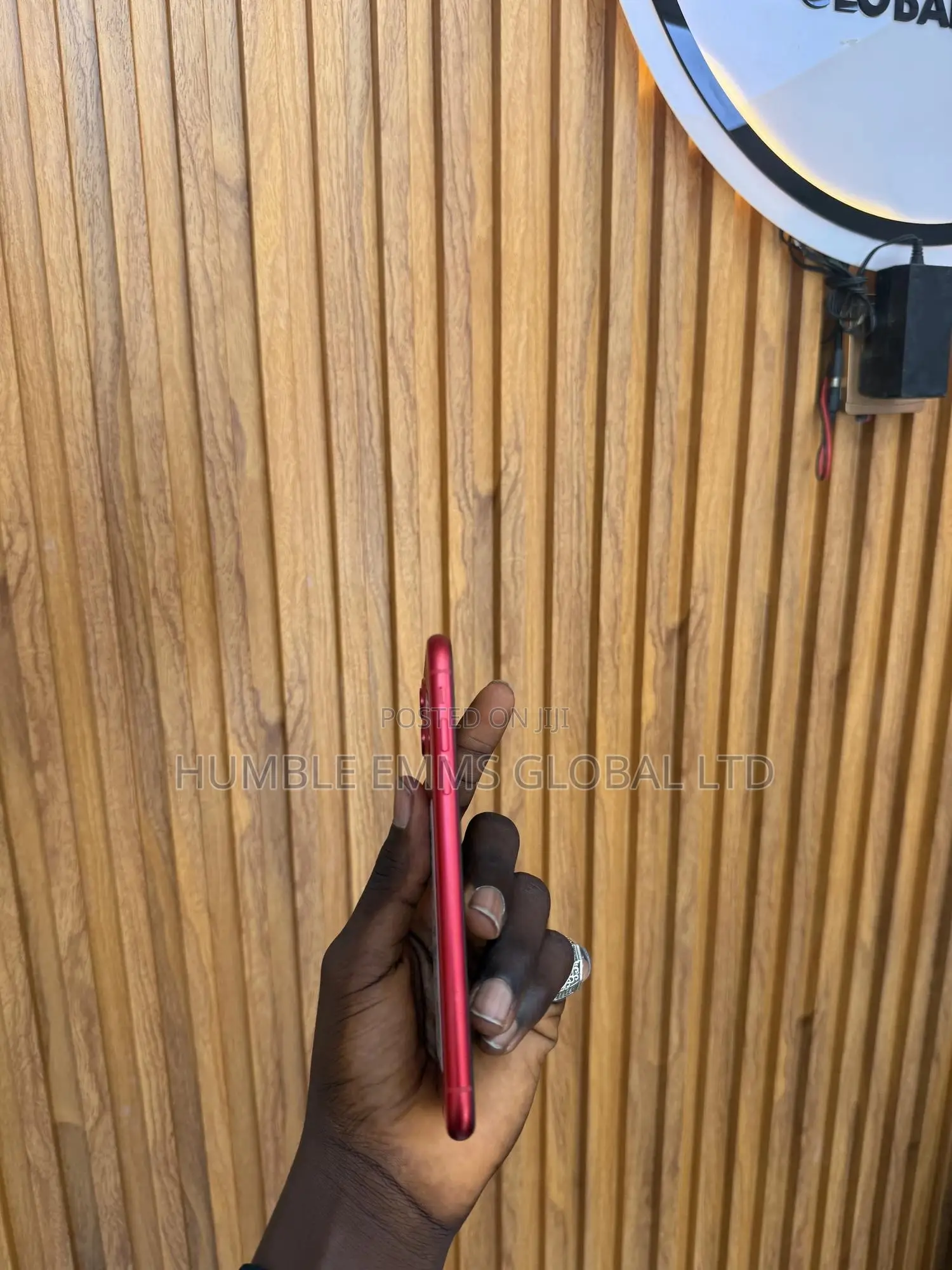 New Apple iPhone 11 64 GB Red