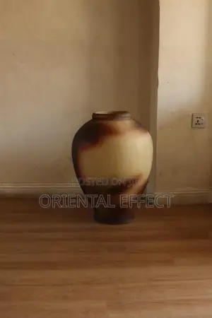 Camelot Pot (Smoked Granite)