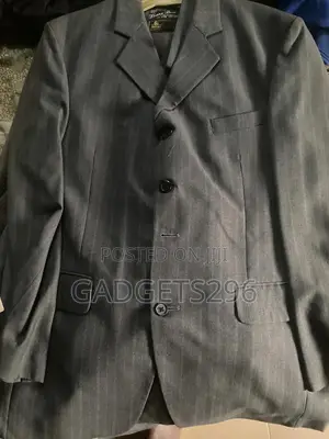 Photo - Original Uk, England ,London Used Complete Suit