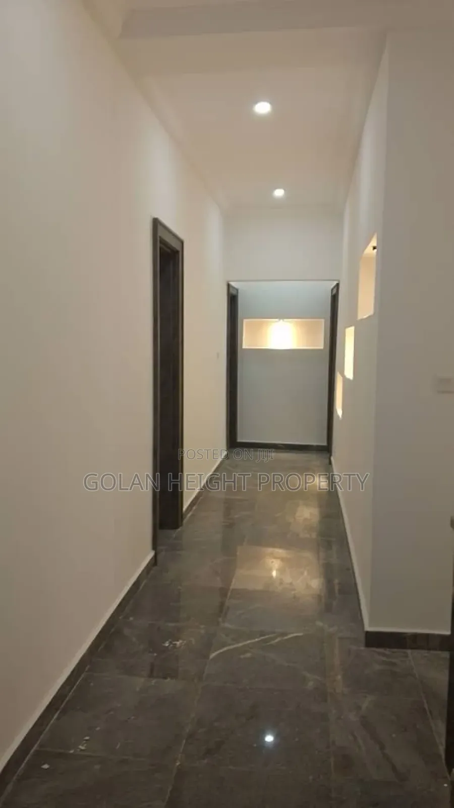 5bdrm Duplex in Apo for rent