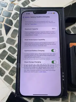 Photo - Apple iPhone 13 Pro Max 128 GB Blue