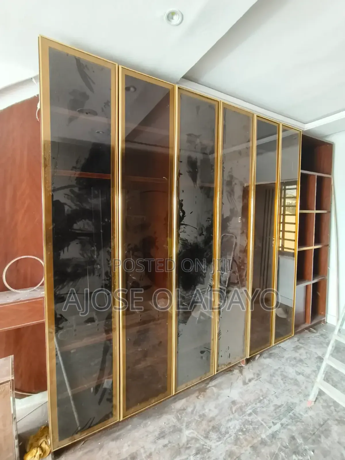 Walldrope and Bedframe