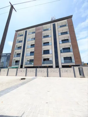 3bdrm Maisonette in Lekki Phase 1 for sale
